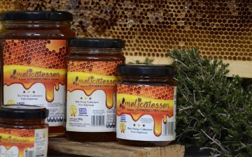 Ο Ελληνοαμερικανός που ανέβασε το μέλι της Καλύμνου, στο βάθρο που του αξίζει