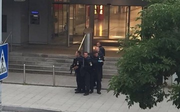 Πυροβολισμοί σε εμπορικό κέντρο στο Μόναχο - Πληροφορίες ακόμα και για 15 νεκρούς