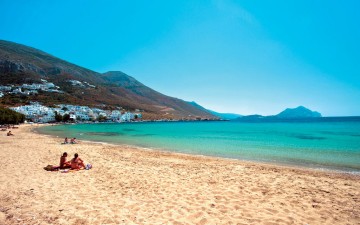 Συστάσεις της ΚΕΔΕ προς δημάρχους για χρήση αιγιαλών και παραλιών