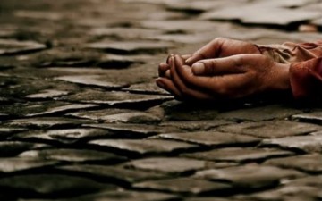 Συνελήφθη 29χρονη στη Ρόδο για εμπορία ανθρώπων - Χρησιμοποιούσε το ανήλικο παιδί της για επαιτεία
