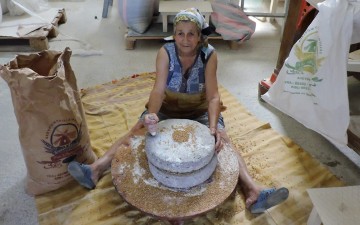 Οι Αλευρόμυλοι κι η μυλωνού στη Διμυλιά της Ρόδου!