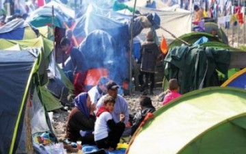 Βρήκαν πλαστά διαβατήρια σε ελληνικά κέντρα προσφύγων!
