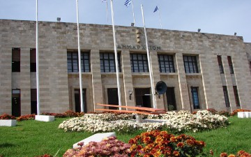 Έντονη αντίδραση από  τους συνδικαλιστές  για τις ανακλήσεις αδειών