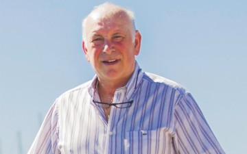 Πρέπει να διαμορφωθεί ένα διεκδικητικό  “πατριωτικό μέτωπο”