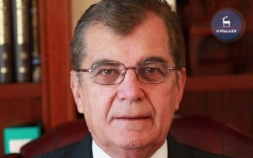 Την απαγόρευση χρήσης του ηλεκτρονικού τσιγάρου από τους νέους, ζητάει ο Δ. Κρεμαστινός