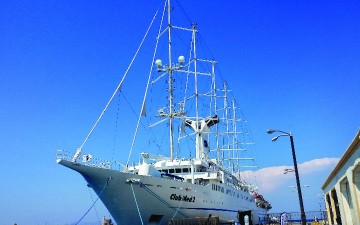 Στο λιμάνι της Ρόδου το μεγαλύτερο ιστιοπλοϊκό-κρουαζιερόπλοιο του κόσμου