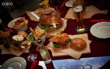 Coffee House  & Burger Bar Cairo:   Νέο μενού  για τους λάτρεις του burger 