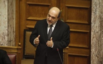 Αλεξιάδης: Εξετάζονται φορολογικές διευκολύνσεις για τα νησιά