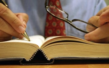 Αθωώθηκαν και οι οκτώ για την υπόθεση της διαθήκης της 91χρονης Καλυμνιάς 