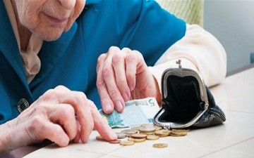 Ρόδος: Ανώνυμος προσφέρθηκε να  βοηθήσει οικονομικά γιαγιά και εγγόνια