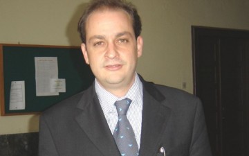 Τον Υπουργό Εξωτερικών εκπροσώπησε ο Μιχάλης Κόκκινος στην τελετή μνήμης των θυμάτων του OSCAR στη Ρόδο