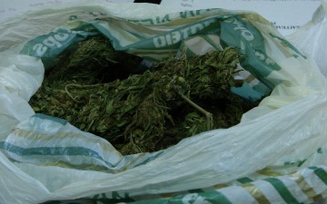 Κάθειρξη δέκα ετών σε 63χρονο για τη μεταφορά χασίς και ηρωίνης