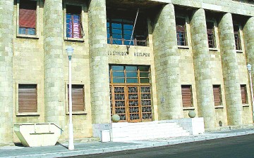 Καταδικάστηκαν τρεις Πακιστανοί για την εκβίαση συμπατριωτών τους