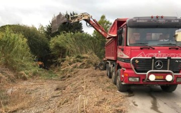 Ξεκίνησαν οι εργασίες καθαρισμού, ποταμιών και ρεμάτων στην ανατολική και δυτική πλευρά της Ρόδου