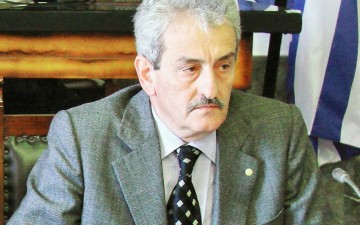 «Βεζίρη» αποκαλεί τον Φώτη Χατζηδιάκο ο Χατζής Χατζηευθυμίου