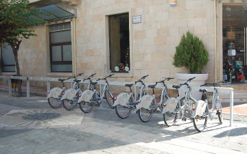 Αυξάνεται ο αριθμός όσων μετακινούνται με τα ποδήλατα του Δήμου Ρόδου
