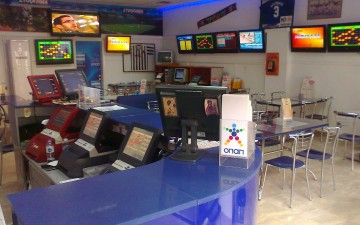 Δίνει και... παίρνει  ο «τζόγος» στα Δωδεκάνησα