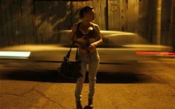 Ρόδος: «Χειροπέδες» σε 37χρονο που εκδιδόταν σε υπαίθριο χώρο