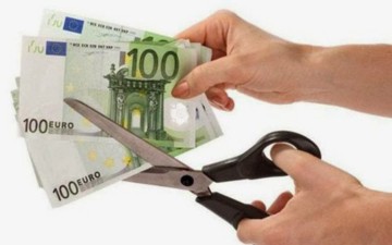 «Κουρεύτηκε» κατά 76% (!) το χρέος 47χρονης Ροδίτισσας