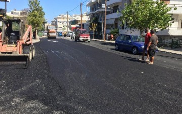 Εργασίες αποκατάστασης φθορών οδοστρώματος σε οδούς  της Δημοτικής Ενότητας Ρόδου