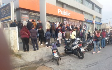 Χαμός και στη Ρόδο για το Black Friday