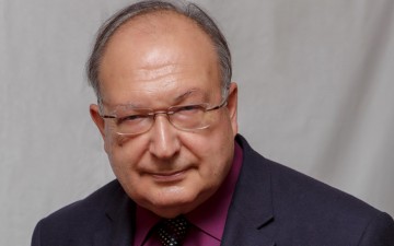 Διεθνής πανεπιστημιακή διάκριση στον καρπάθιο καθηγητή Μηνά Αλεξιάδη