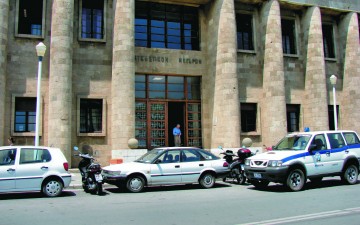 Αθωώθηκε συνταξιούχος αστυνομικός κατηγορούμενος για απάτη