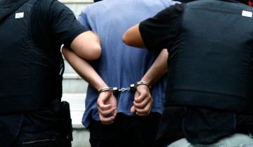  Συνελήφθη ο δράστης της ληστείας σε τράπεζα στο Φαληράκι