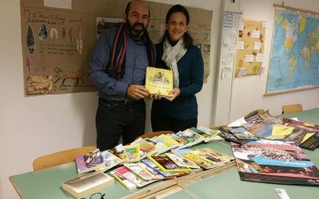 Προσφορά βιβλίων στο Eλληνικό σχολείο  του Goteborg-Σουηδίας, από το ΙΝΚΑ Ρόδου- Δωδεκανήσου
