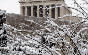 Έρχεται κακοκαιρία μέχρι τα κάλαντα: Για «ιστορικό χιονιά» στην Αττική μιλούν μετεωρολόγοι