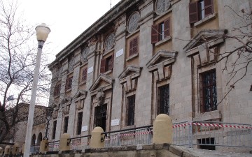 «Τα υποκαταστήματα της Ρόδου των Ελληνικών Ταχυδρομείων χρειάζονται προσωπικό»...