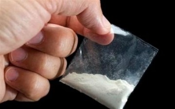 Συνελήφθησαν τρία άτομα στην Κάλυμνο με εννιά «φιξάκια» ηρωίνης