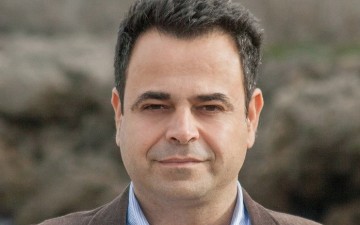 Νησιωτικές πολιτικές υπόσχεται ο Ν. Σαντορινιός