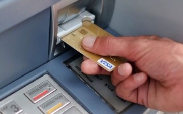 Έκλεψαν απο 65χρονο πιστωτική κάρτα αφαιρώντας του χρήματα! 