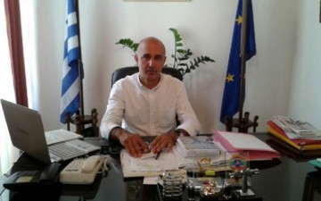 Μιχάλης Κόλιας: «Ειλικρινείς δεσμεύσεις για αποσυμφόρηση των νησιών ενόψει της τουριστικής περιόδου»