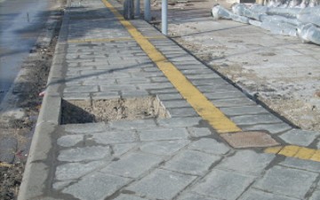 Αντί για δένδρα... πλάκες