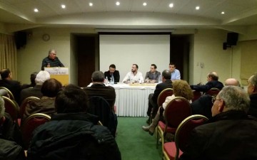 Σύσκεψη στελεχών του ΠΑΣΟΚ στη Ρόδο