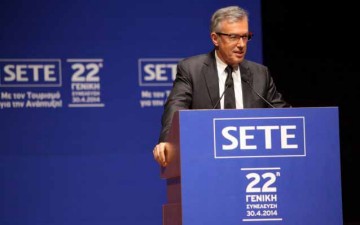 Ανδρέας Ανδρεάδης: Υπερβολές τα 30 εκατομμύρια αφίξεις