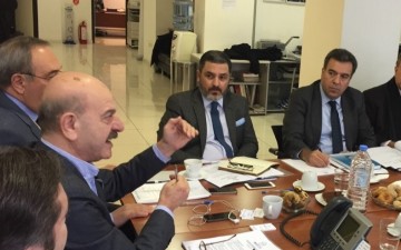 Συνάντηση εργασίας του Τομεάρχη Τουρισμού της Νέας Δημοκρατίας, κ. Μάνου Κόνσολα με τη FEDHATTA