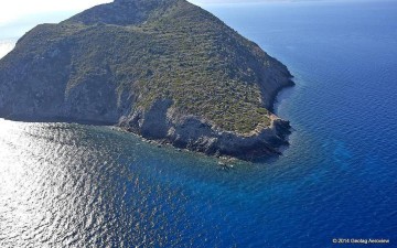 Μέρος της νησίδας Στρογγύλη ενοικιάζει ο δήμος Χάλκης