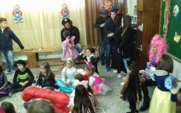 Γιόρτασαν τις Απόκριες μικροί και μεγάλοι στην Παστίδα με το “Καμάρι”