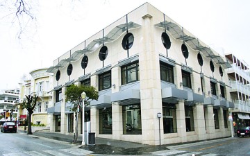 Στη Ρόδο ο πρόεδρος της ΓΣΕΒΕΕ Γ. Καββαθάς