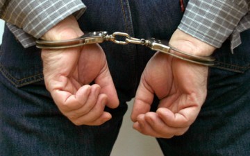 Έβαλε φωτιά στο μοτοποδήλατο της συζύγου του
