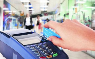 2 στους 3 Έλληνες (68%)  χρησιμοποιούν σήμερα «πλαστικό χρήμα» 