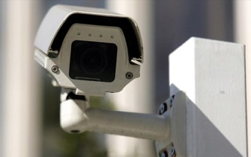 Καταδικάστηκε επειδή έβαλε  κάμερα στην είσοδο διαμερίσματος