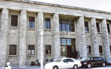 Κάθειρξη έξι ετών σε δικηγόρο που κατηγορούνταν για πλαστογραφία