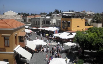 Δύο ταχύτητες στον  ελληνικό τουρισμό από τους φόρους