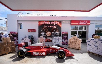 Παραδόθηκαν τα τρόφιμα της «Silk Oil» στο Κοινωνικό Παντοπωλείο Ρόδου