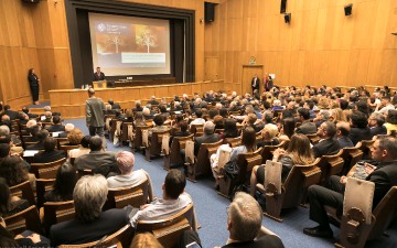 Το Πανεπιστήμιο Αιγαίου βραβεύει τους άριστους και τιμά ευεργέτες του