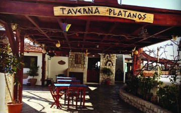 Ταβέρνα «Πλάτανος» στη Λαχανιά: Ιδανική επιλογή για κρέατα και παραδοσιακά φαγητά